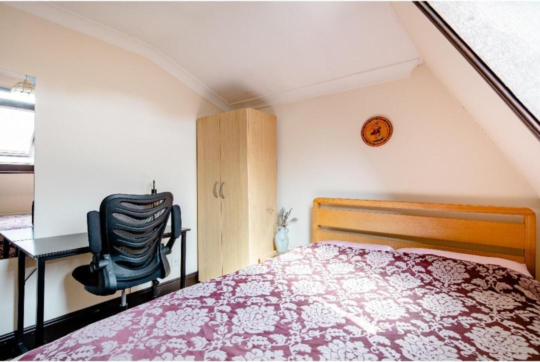 Double Room 2 Mins From Station Belvedere ภายนอก รูปภาพ