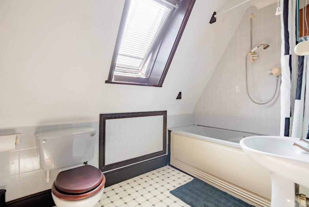 Double Room 2 Mins From Station Belvedere ภายนอก รูปภาพ
